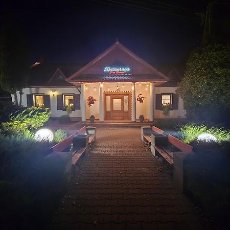 Motel I Restauracja "Pod Baszta" Naglowice Exterior photo